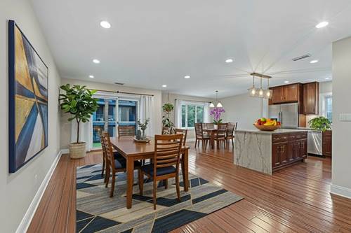 9382 Landings Unit K307, Des Plaines, IL 60016