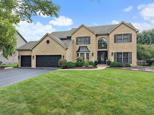 651 Clover, Algonquin, IL 60102