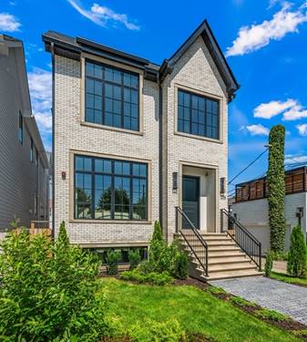 2214 W Oakdale, Chicago, IL 60618