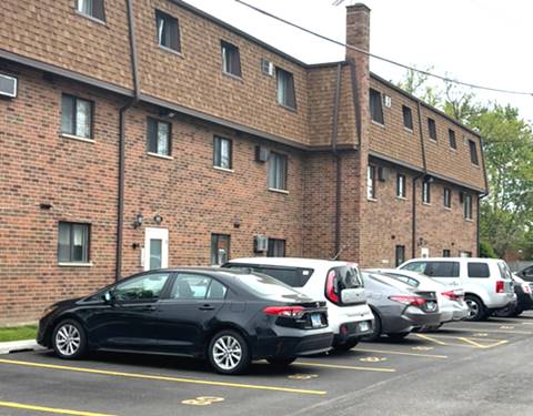 495 Mchenry Unit 1B, Wheeling, IL 60090