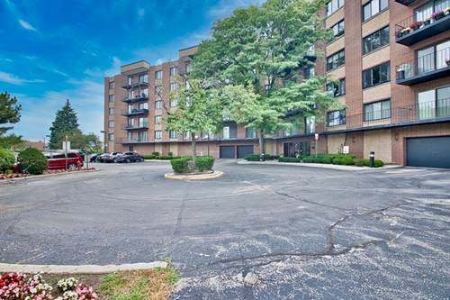7601 Lincoln Unit 502, Skokie, IL 60077