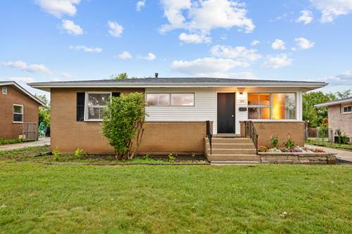 326 E Alden, Addison, IL 60101