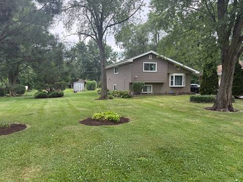 29W313 Ray, West Chicago, IL 60185