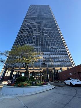 5415 N Sheridan Unit 812, Chicago, IL 60640