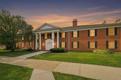 540 Devonshire Unit 7, Crystal Lake, IL 60014