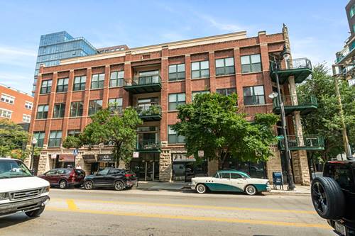 936 W Madison Unit D2, Chicago, IL 60607