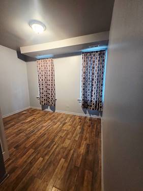 1133 E 81st Unit 2F, Chicago, IL 60619