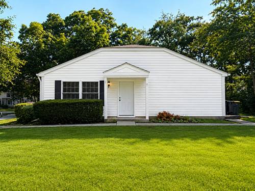 76 Bright Oaks, Cary, IL 60013