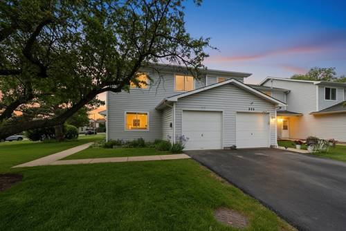 527 Alton, Carol Stream, IL 60188