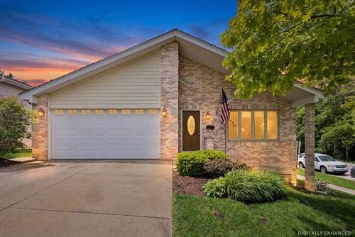 702 Hickory, Lemont, IL 60439