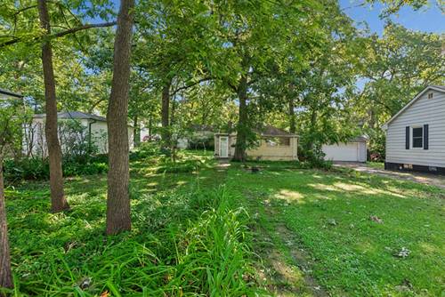 825 Kirkwood, Winthrop Harbor, IL 60096