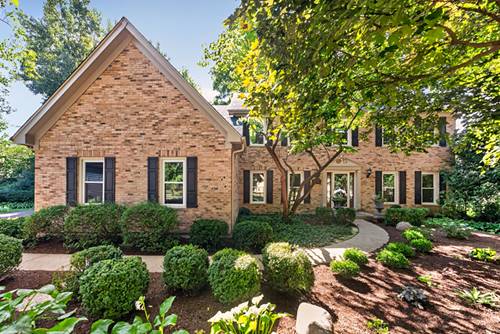 1315 Hawkins, St. Charles, IL 60174
