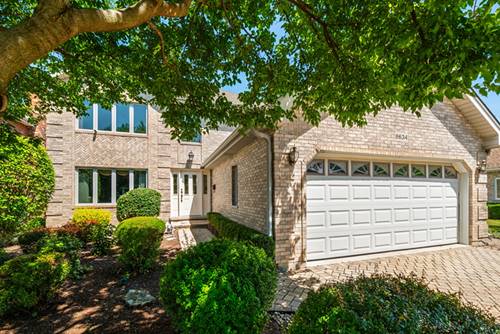 8634 W Park, Niles, IL 60714