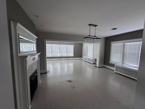 719 Taylor Unit UPPER, Joliet, IL 60435