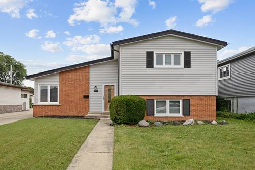 8147 N Chester, Niles, IL 60714