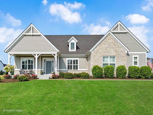 1135 Hilldale, St. Charles, IL 60175