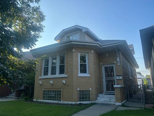 6130 W Addison, Chicago, IL 60634