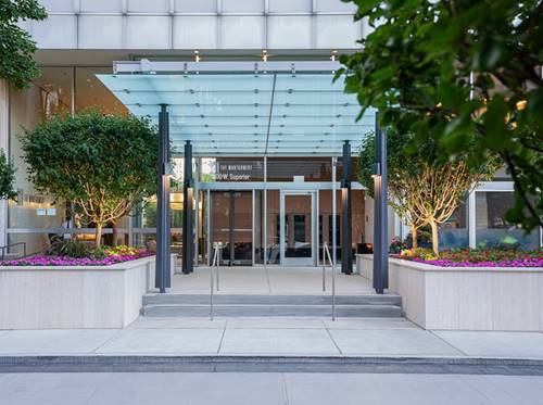 500 W Superior Unit 2401, Chicago, IL 60654