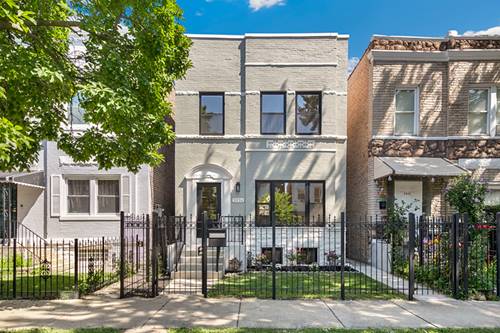 3534 W Le Moyne, Chicago, IL 60651