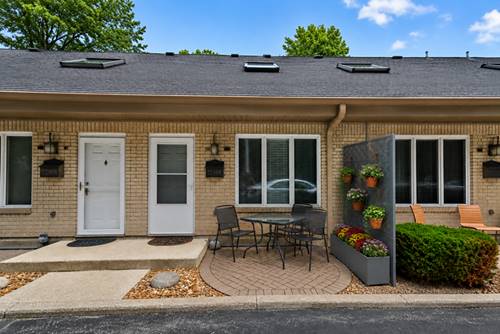 7248 Dixon Unit B, Forest Park, IL 60130