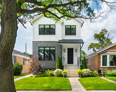 6224 N Keystone, Chicago, IL 60646