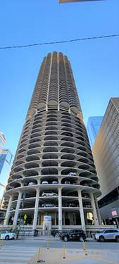 300 N State Unit 5902, Chicago, IL 60654
