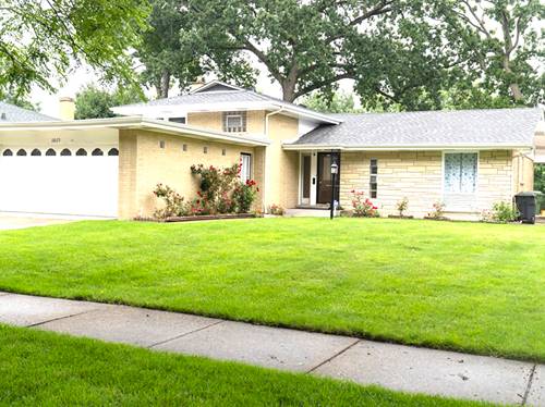 10025 Bronx, Skokie, IL 60077