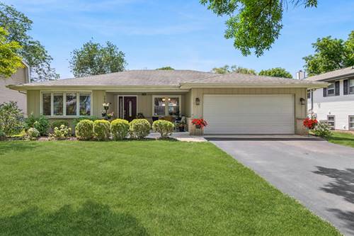 1737 Clyde, Naperville, IL 60565