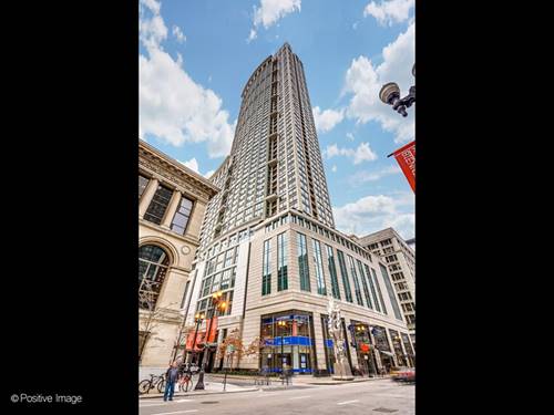 130 N Garland Unit 2310, Chicago, IL 60602