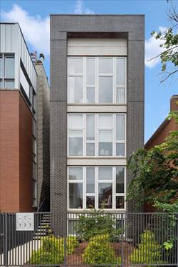 2446 W Augusta Unit PH, Chicago, IL 60622