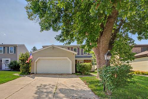 520 Dover, Roselle, IL 60172