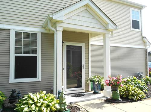 1950 Cobblestone, Carpentersville, IL 60110