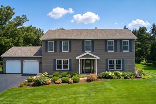 39W261 Hemlock, St. Charles, IL 60175