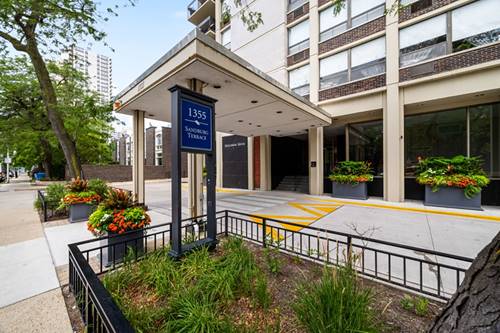 1355 N Sandburg Unit 1809, Chicago, IL 60610