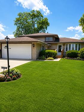 8808 S 85th, Hickory Hills, IL 60457