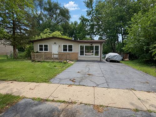 2039 Cherry, Hanover Park, IL 60133