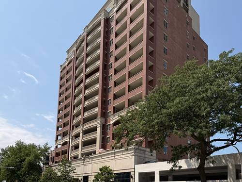 828 W Grace Unit 804, Chicago, IL 60613