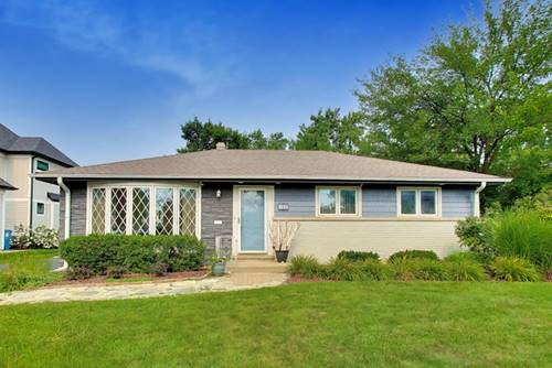 466 N Ridgeland, Elmhurst, IL 60126