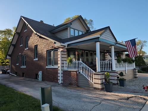 417 N Hough, Barrington, IL 60010