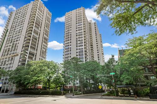 1460 N Sandburg Unit 711, Chicago, IL 60610