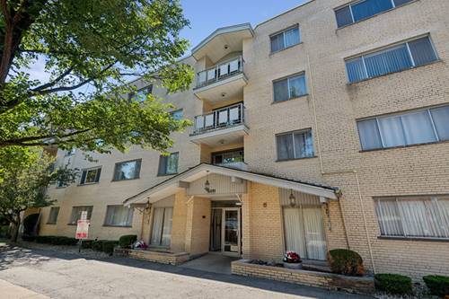 5251 Galitz Unit 404, Skokie, IL 60077