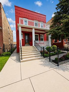 4925 W Henderson Unit 2, Chicago, IL 60641