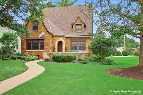 86 Dole, Crystal Lake, IL 60014