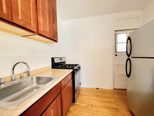 3406 W Berteau Unit 3, Chicago, IL 60618