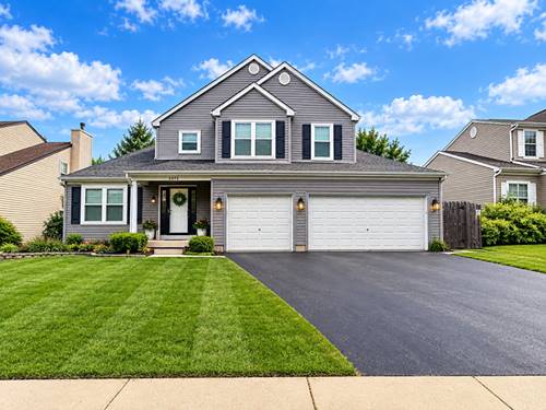 2072 Norwich, Bartlett, IL 60103