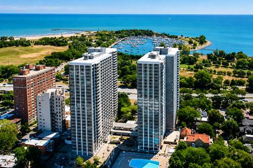 4250 N Marine Unit 807, Chicago, IL 60613