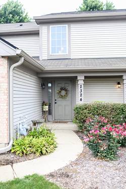 2324 College Green, Elgin, IL 60123