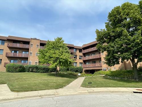 1755 Lake Cook Unit 220, Highland Park, IL 60035