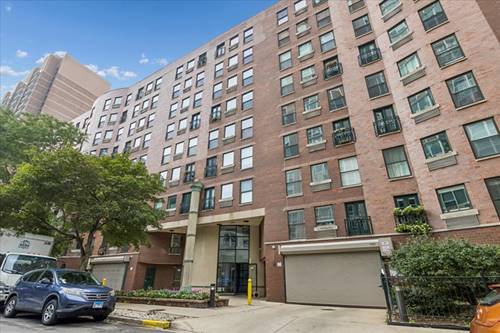 711 W Gordon Unit 823, Chicago, IL 60613
