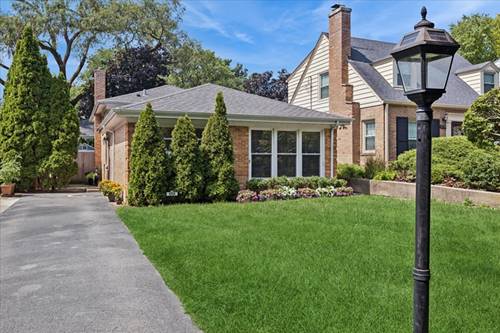 552 Burton, Highland Park, IL 60035